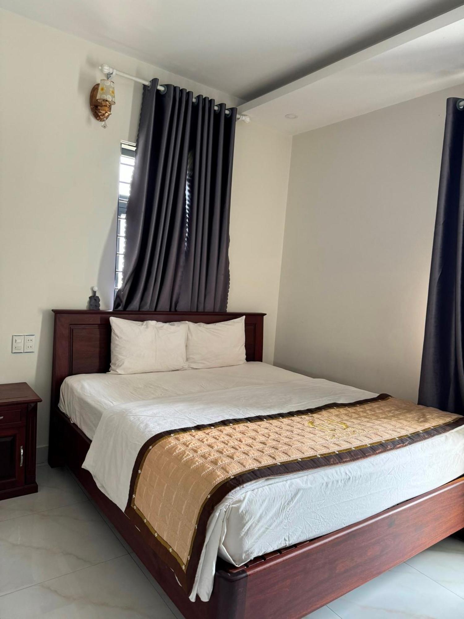 Hoang Khiem Hotel بلايكو المظهر الخارجي الصورة
