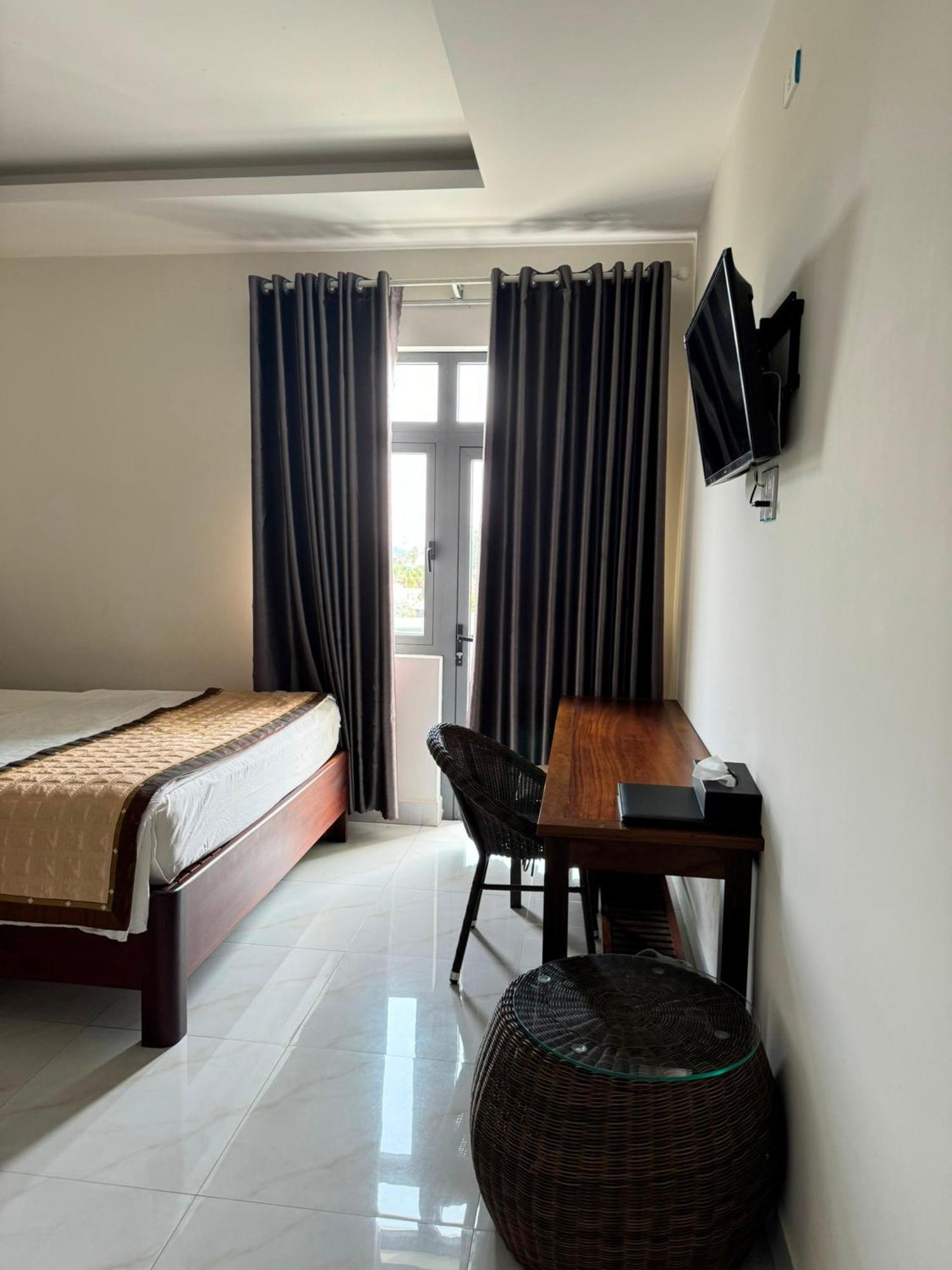 Hoang Khiem Hotel بلايكو المظهر الخارجي الصورة