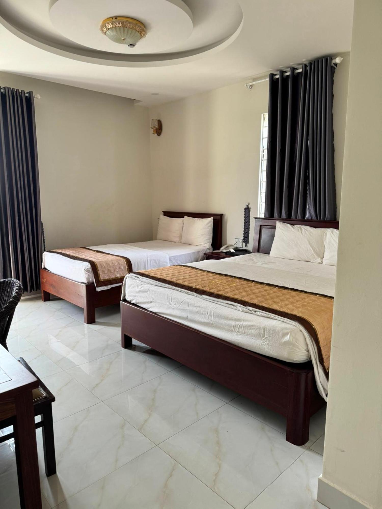 Hoang Khiem Hotel بلايكو المظهر الخارجي الصورة