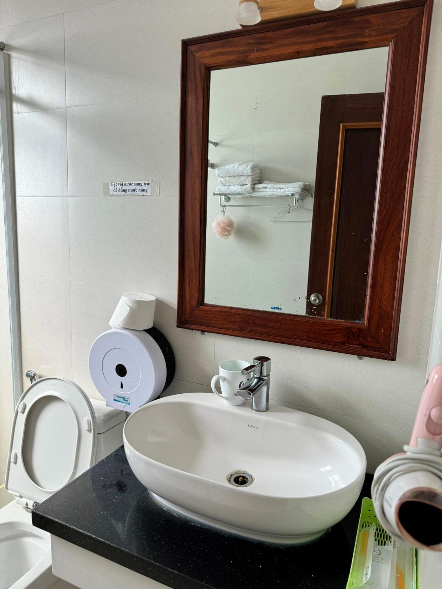 Hoang Khiem Hotel بلايكو المظهر الخارجي الصورة