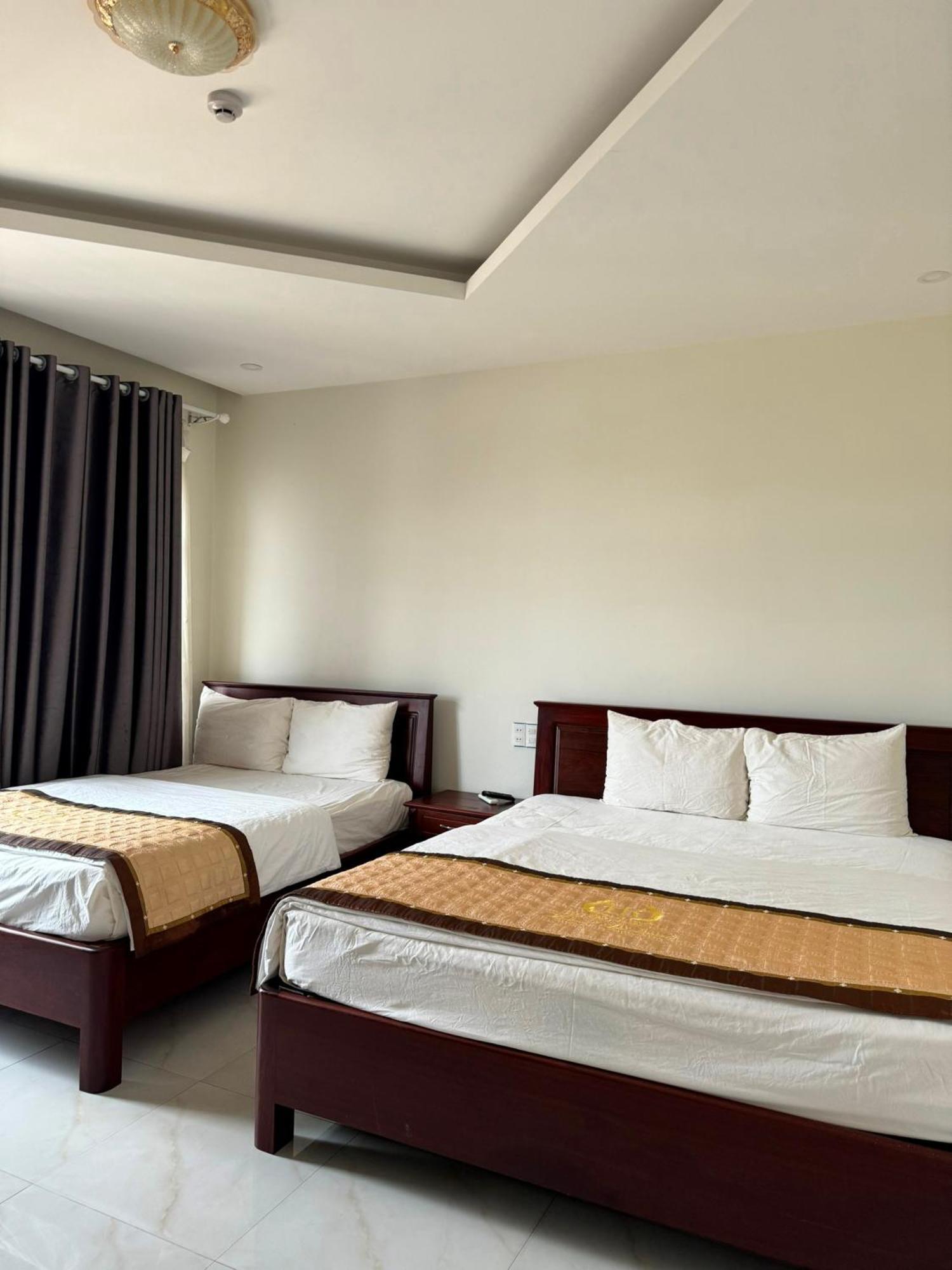 Hoang Khiem Hotel بلايكو المظهر الخارجي الصورة